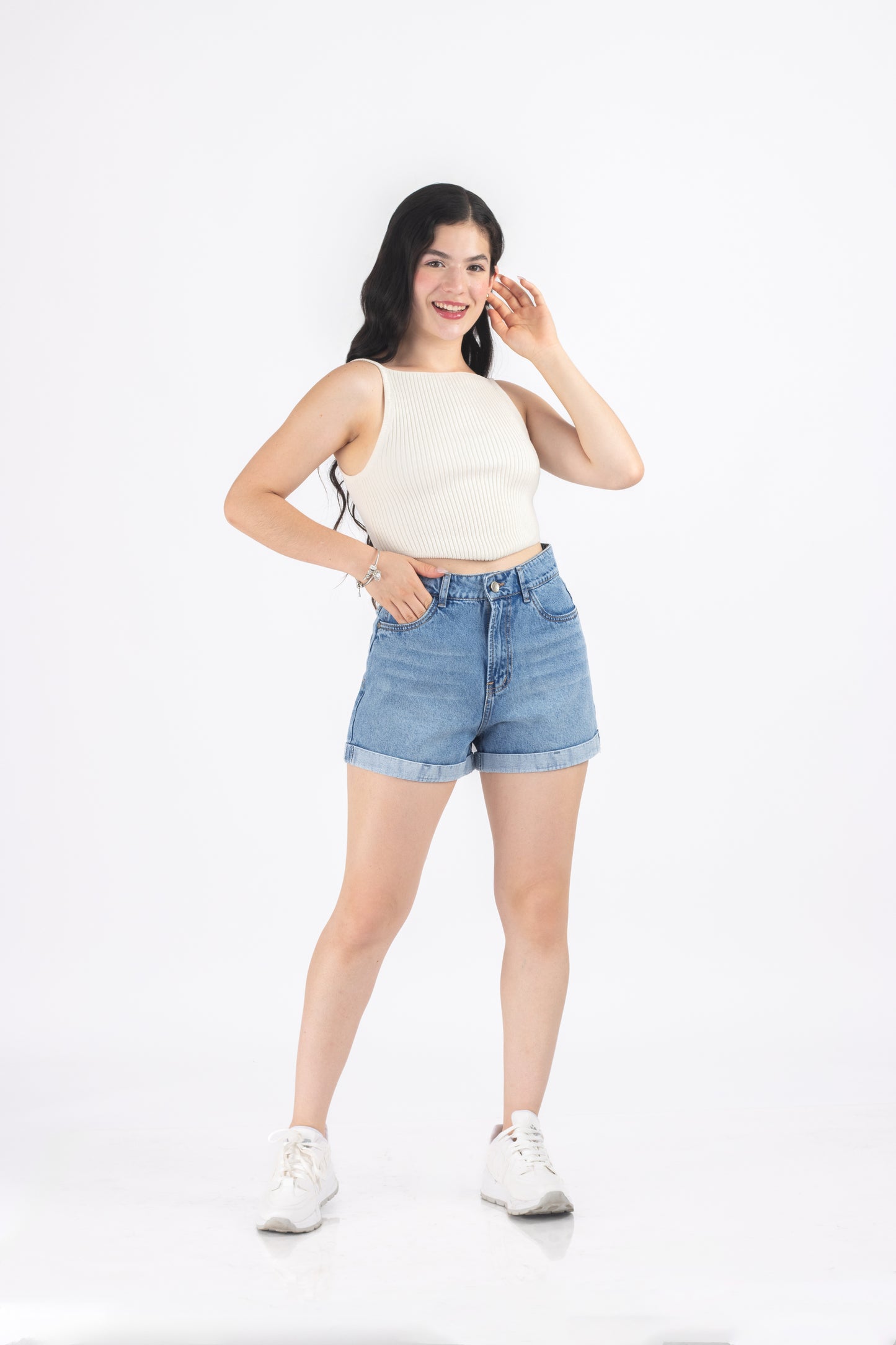 SHORT ESTHER